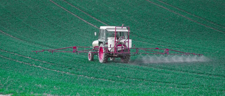 pesticide-4089879_1280 (Landwirtschaftsministerin will Glyphosat überflüssig machen)